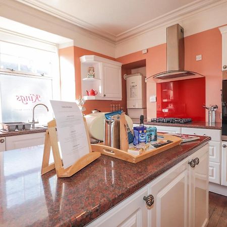 1 Seafield Street Villa Cullen Exterior photo